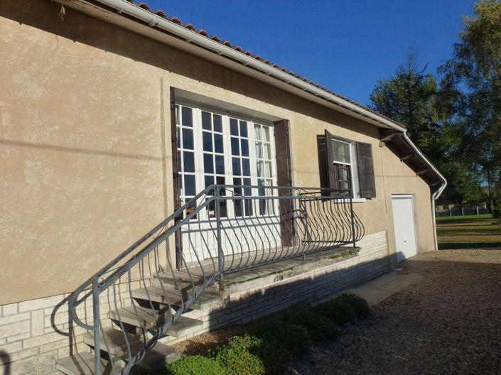 Image No.15-4 Bed House for sale