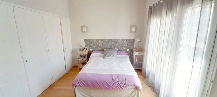 Image No.13-3 Bed House for sale