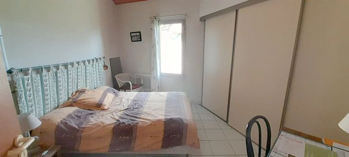 Image No.14-3 Bed House for sale