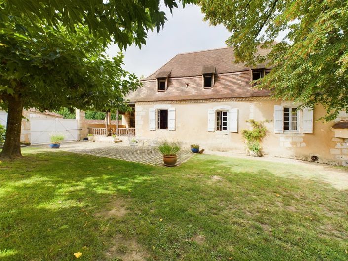 Image No.2-9 Bed House for sale