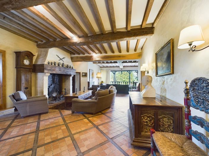 Image No.3-9 Bed House for sale