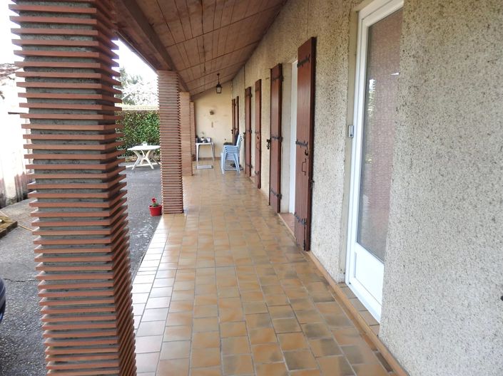 Image No.11-2 Bed House for sale