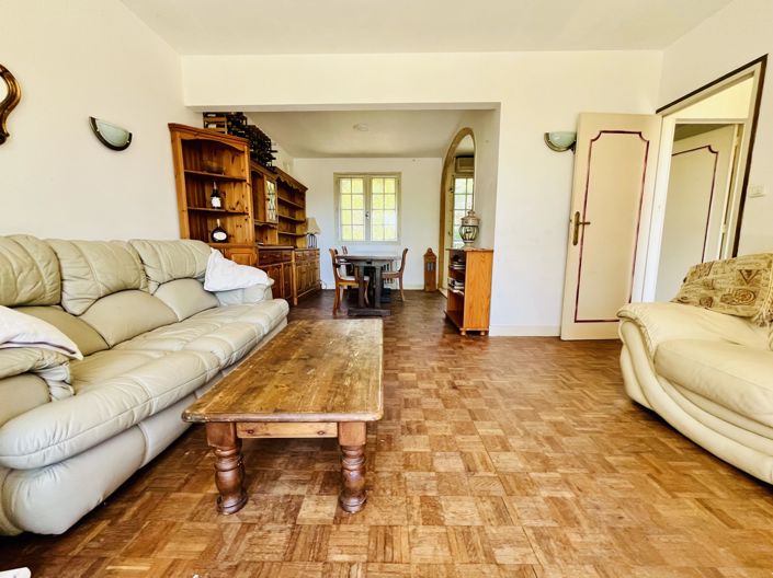 Image No.4-4 Bed House for sale