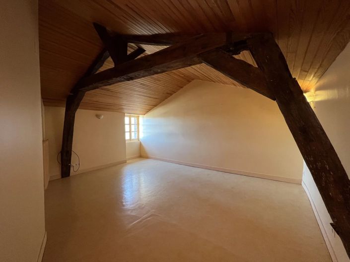 Image No.13-7 Bed Village House for sale