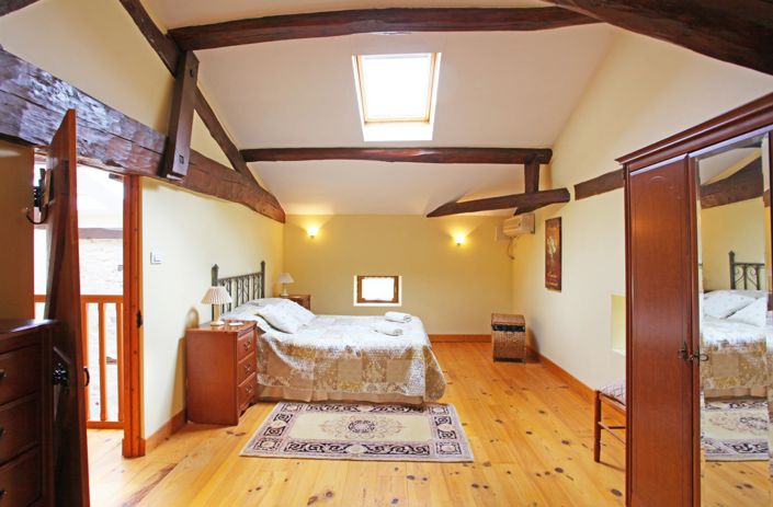 Image No.13-4 Bed House for sale