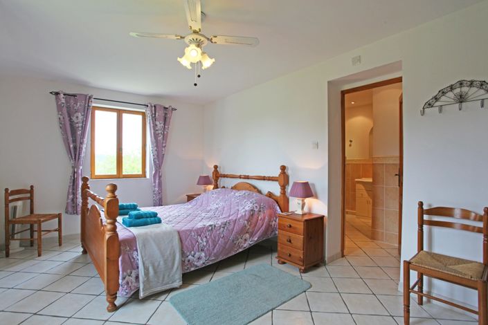 Image No.7-4 Bed House for sale