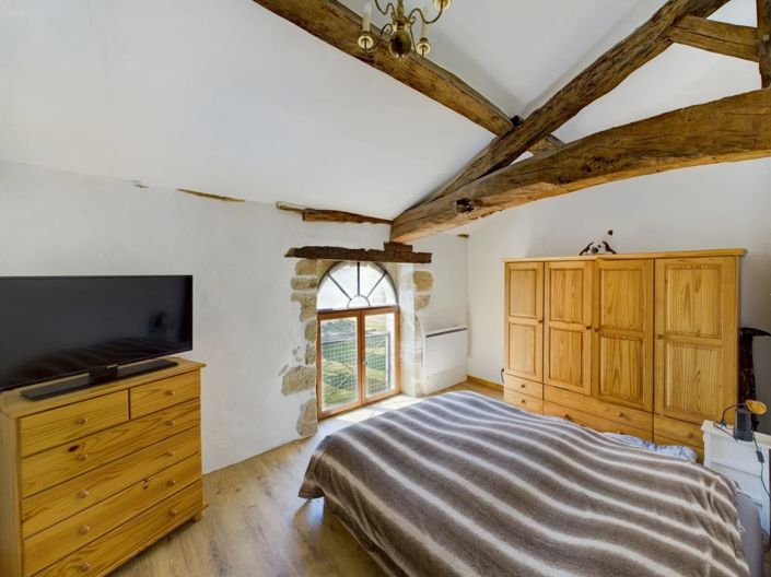 Image No.14-15 Bed House for sale