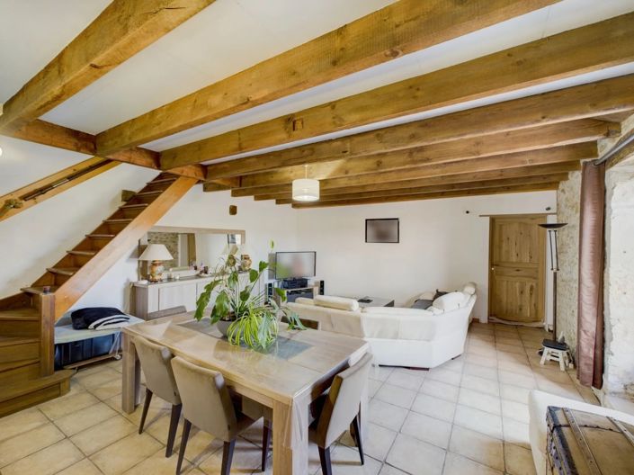 Image No.7-15 Bed House for sale