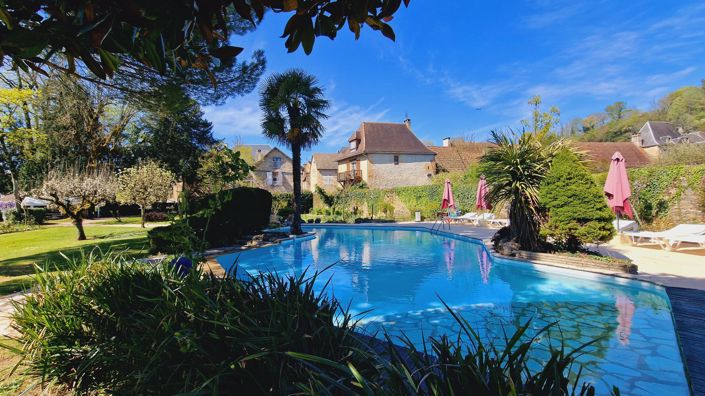 Image No.2-17 Bed Commercial for sale