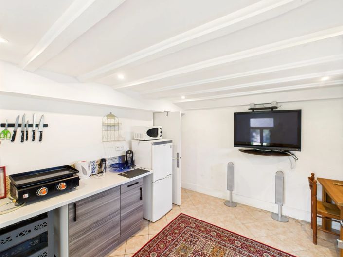 Image No.12-4 Bed House for sale