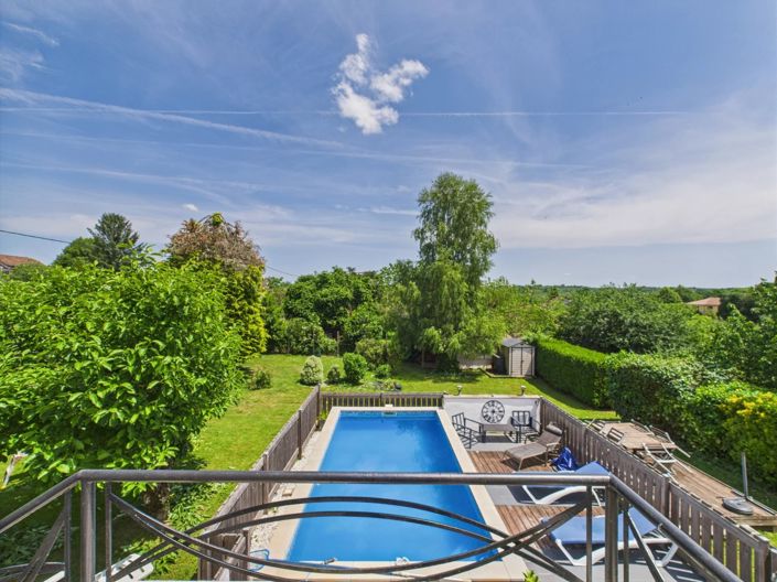 Image No.2-4 Bed House for sale