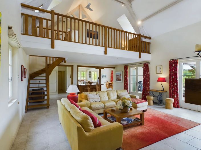 Image No.2-3 Bed House for sale