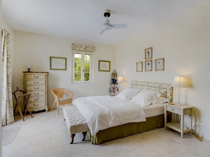 Image No.12-3 Bed House for sale