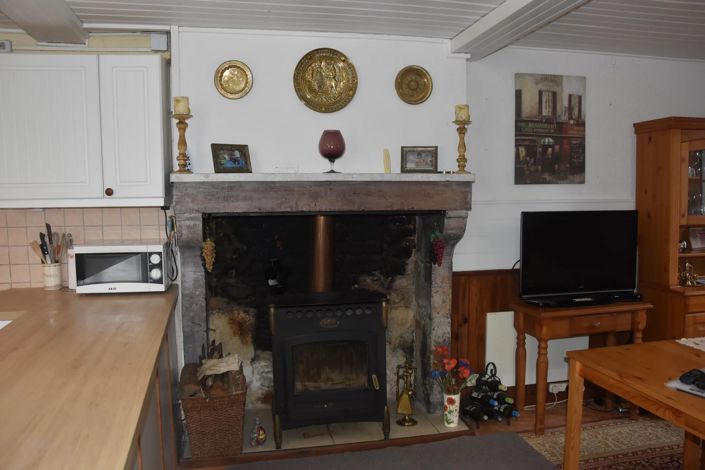 Image No.9-3 Bed House for sale