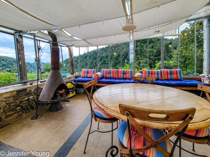 Image No.6-2 Bed House for sale