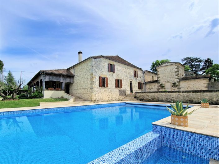 Image No.1-3 Bed House for sale