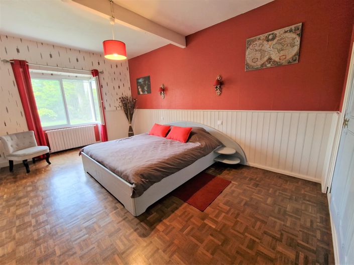 Image No.14-5 Bed House for sale