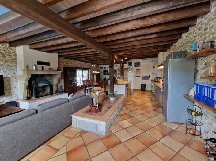 Image No.4-3 Bed House for sale