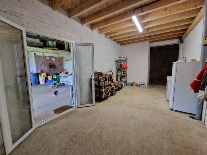 Image No.8-3 Bed House for sale