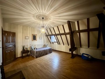 955205efa25e3dd93593da312109d4e639baea2c38192