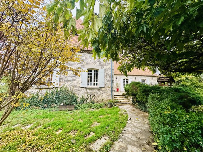 Image No.15-4 Bed House for sale