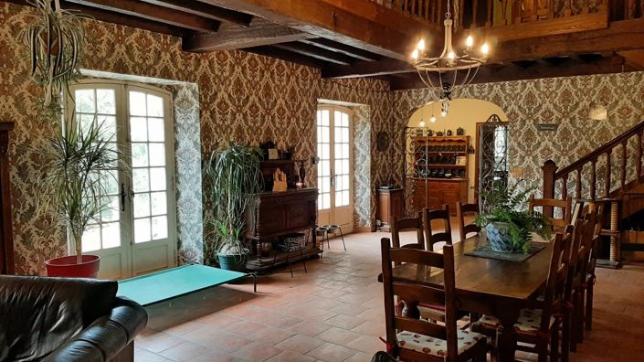 Image No.3-4 Bed House for sale