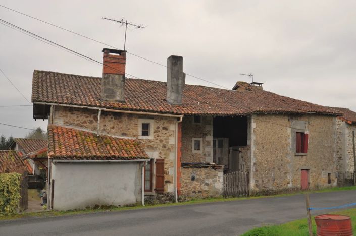 Image No.1-Maison de 3 chambres à vendre à Roussines