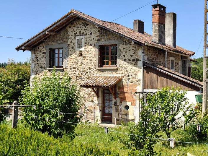 Image No.2-Maison de 3 chambres à vendre à Roussines