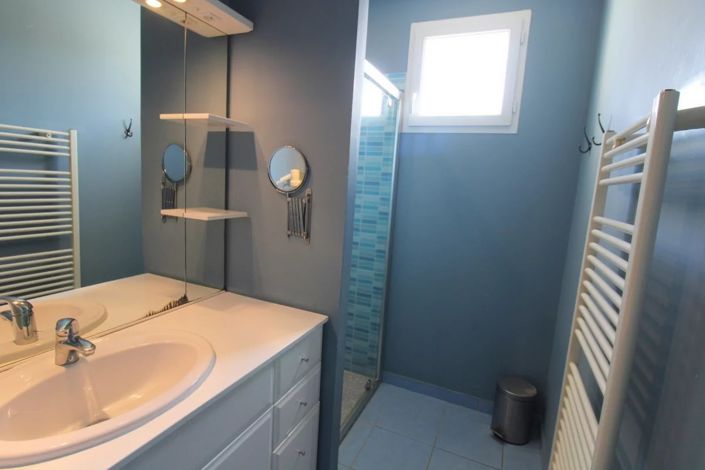 Image No.10-7 Bed Village House for sale