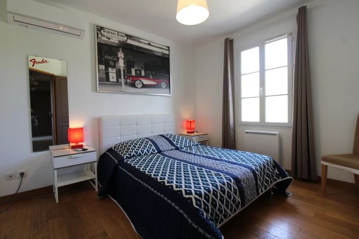 Image No.7-7 Bed Village House for sale