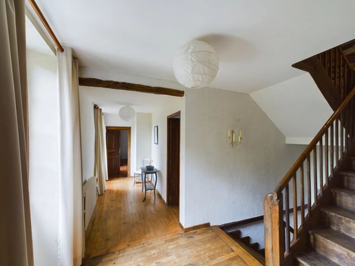 Image No.5-4 Bed House for sale