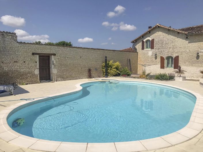 Image No.2-Maison de 3 chambres à vendre à Matha