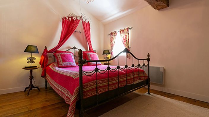 Image No.13-10 Bed House for sale