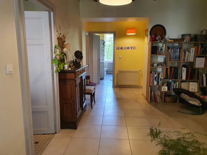 Image No.11-2 Bed House for sale