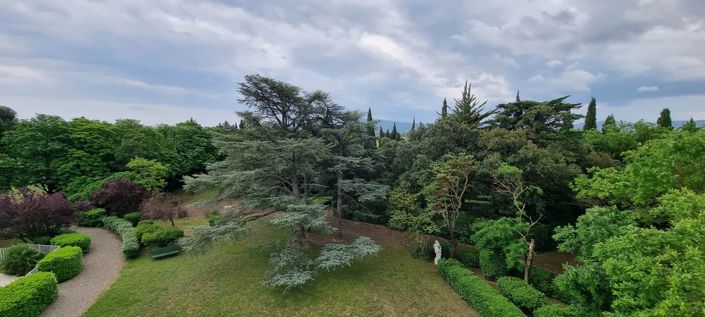 Image No.13-11 Bed House for sale