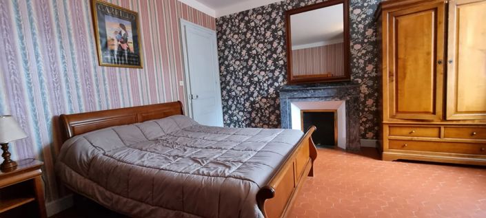 Image No.8-11 Bed House for sale