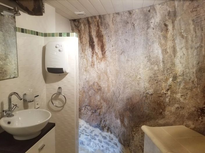 Image No.11-2 Bed Village House for sale