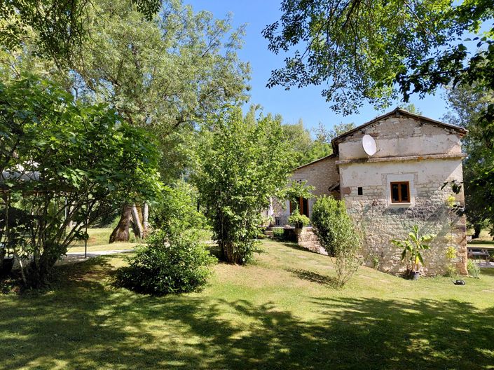 Image No.13-2 Bed House for sale