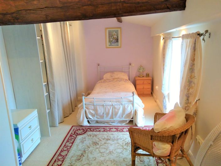 Image No.12-4 Bed House for sale