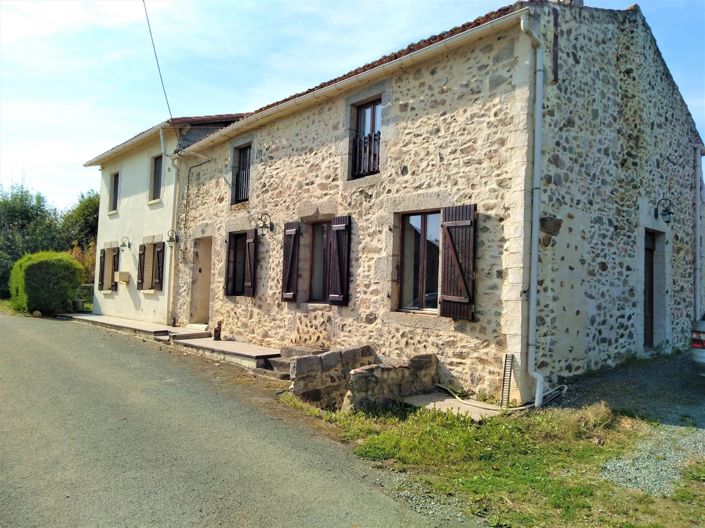 Image No.2-4 Bed House for sale