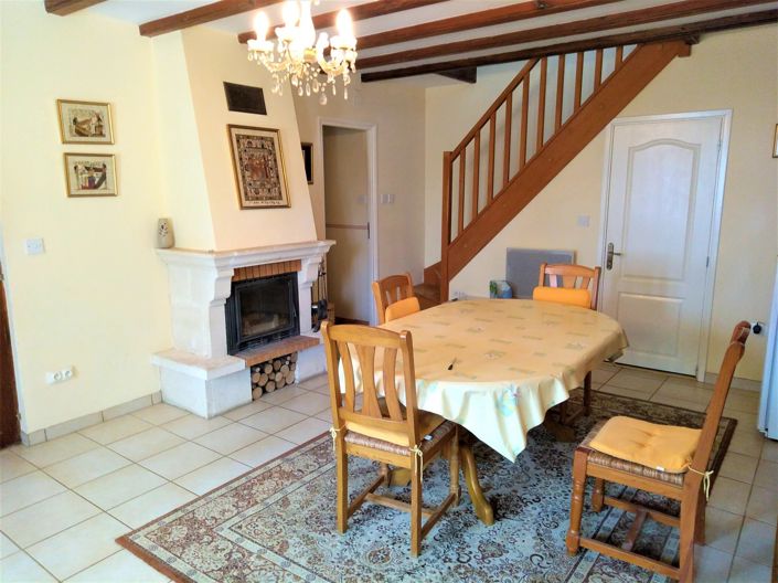 Image No.6-4 Bed House for sale