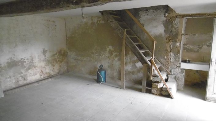 Image No.4-1 Bed House for sale