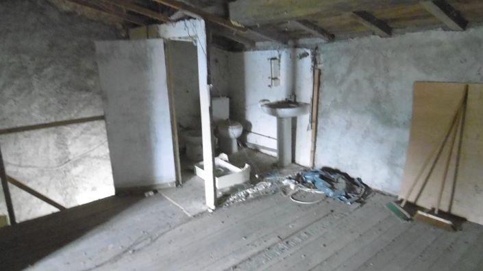 Image No.6-1 Bed House for sale