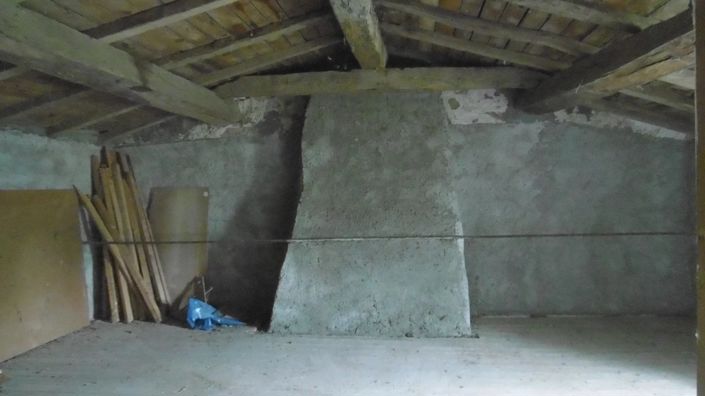 Image No.8-1 Bed House for sale