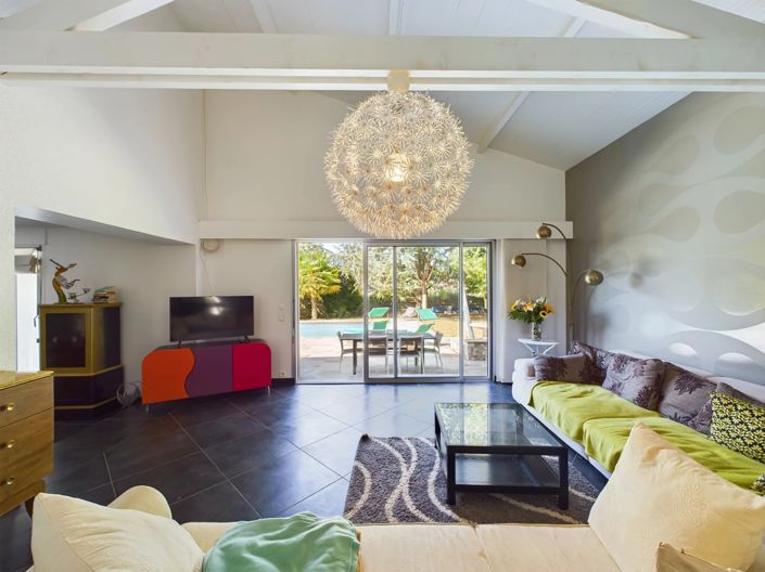 Image No.7-8 Bed Village House for sale