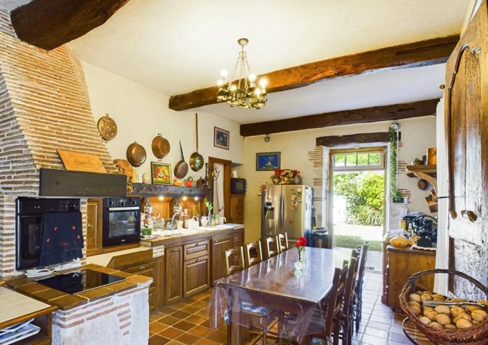 Image No.4-5 Bed House for sale