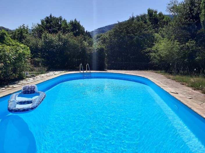 Image No.2-5 Bed House for sale