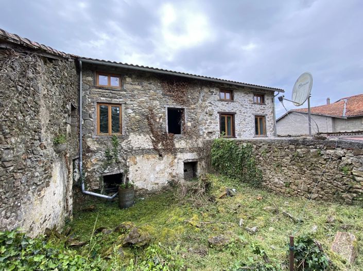 Image No.13-3 Bed Village House for sale