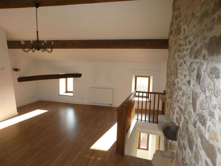 Image No.4-3 Bed Village House for sale