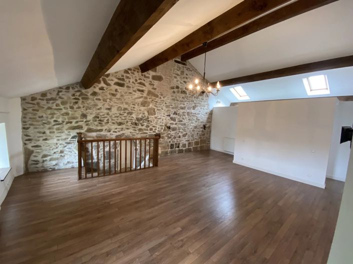 Image No.10-3 Bed Village House for sale